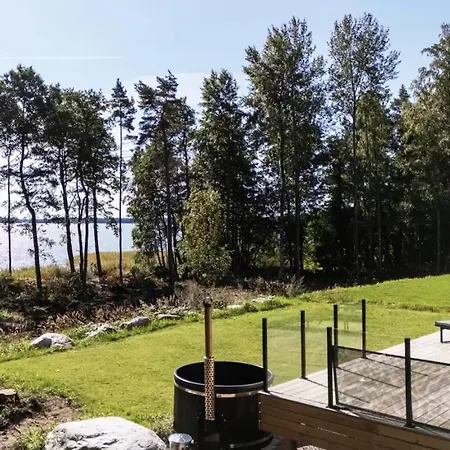 Pickala - Design - Seafront - Hot Tub Helsinki